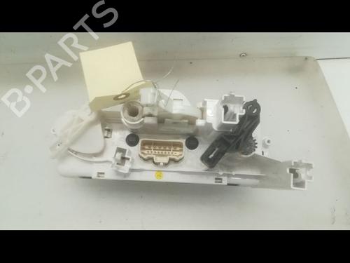 Used Climate control RENAULT SCÉNIC II (JM0/1_) 1.6 16V (JM1R) (112 hp) 9600001