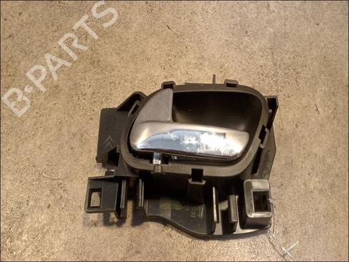 Used Rear left interior door handle Rear left interior door handle 9616639 9616639