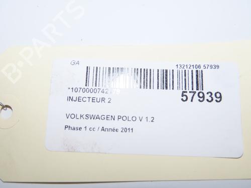 Used Injector Injector VW POLO V (6R1, 6C1) 1.2 TDI (75 hp) 33860593 33860593