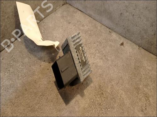 Used Electronic module RENAULT GRAND SCÉNIC II (JM0/1_) 1.9 dCi (JM14) (131 hp) 10396388