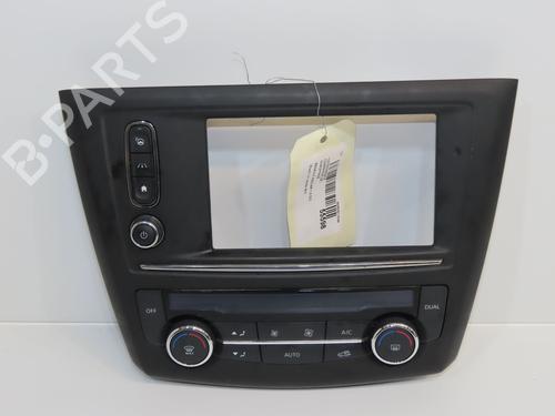 climate-control-renault-kadjar-ha_-hl_-2015-33032144 main image