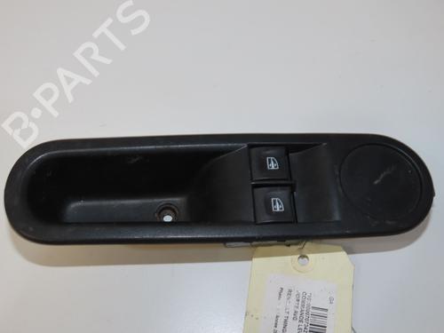 Used Left front window switch Left front window switch RENAULT TWINGO III (BCM_, BCA_) 0.9 TCe 90 (BCM9, BCM2) (90 hp) 39660517 39660517