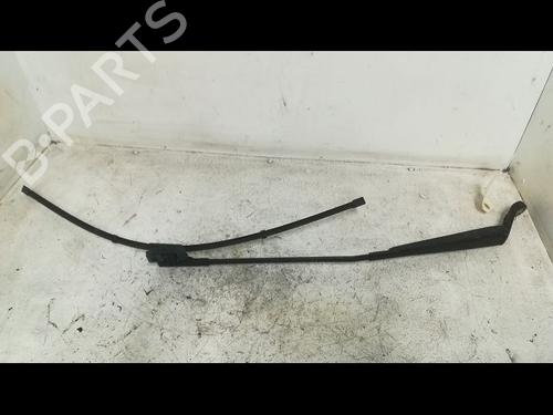 Used Front windshield wiper arm PEUGEOT 407 (6D_) 2.0 HDi 135 (6DRHRH, 6DRHRE, 6DRHRG, 6DRHRJ) (136 hp) 14881146