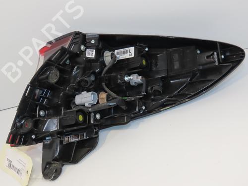 left-taillight-toyota-c-hr-_x1_-2016-28832755 main image