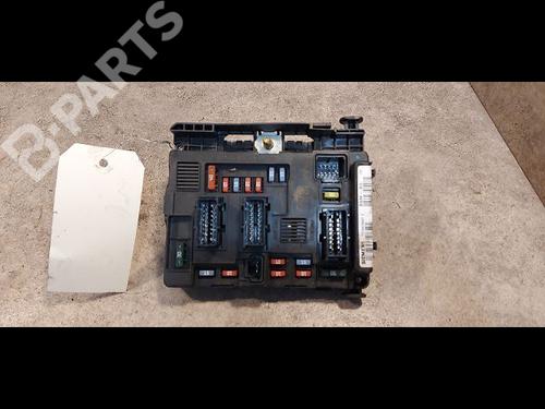 Used Fuse box Fuse box PEUGEOT 206 SW (2E/K) 2.0 HDi (90 hp) 9618240 9618240