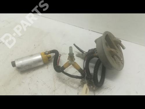 81 305 024 Benzinepomp Audi A4 B5 Avant 1999/2000