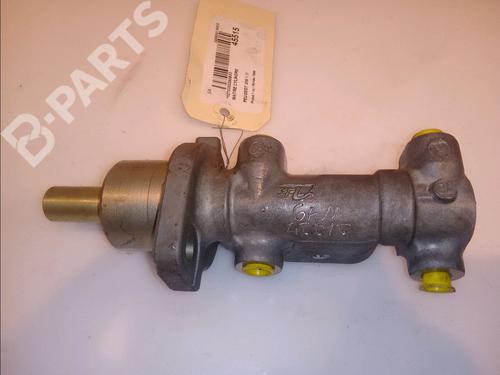 Brake master cylinder PEUGEOT 206 Hatchback (2A/C) 1.1 i | BP11100476M77 