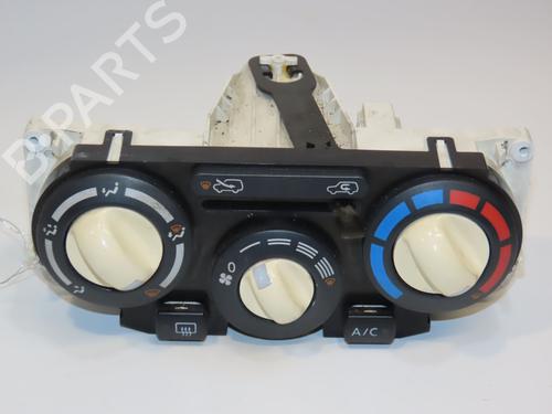 Used Climate control NISSAN MICRA III (K12) 1.2 16V (80 hp) 28967909