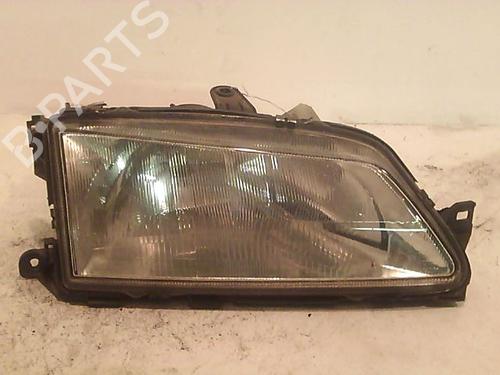 Used Right headlight PEUGEOT 306 Hatchback (7A, 7C, N3, N5) [1993-2003]  23177625