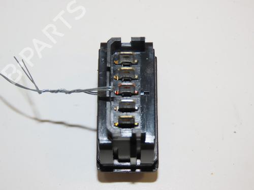 Used Switch Switch PEUGEOT 307 (3A/C) 1.6 HDi (90 hp) 23175529 23175529