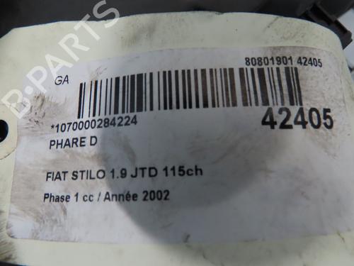 Used Right headlight Right headlight FIAT STILO (192_) 1.9 JTD (192_XE1A) (115 hp) 34528329 34528329
