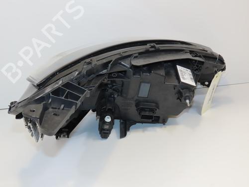 Used Left headlight RENAULT CLIO V (B7_) 1.0 SCe 65 (B7MG) (67 hp) 29294223