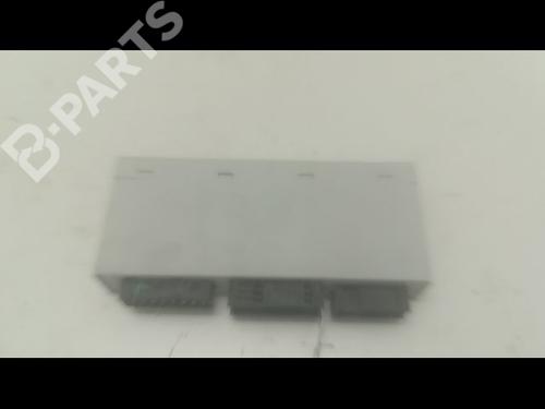 Used Fuse box BMW 3 (E46) 320 d (150 hp) 9603039
