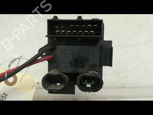 Used Heater resistor RENAULT CLIO II (BB_, CB_) 1.2 16V (BB05, BB0W, BB11, BB27, BB2T, BB2U, BB2V, CB05,... (75 hp) 11677081