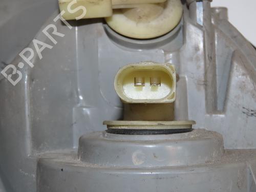 right-taillight-vw-new-beetle-convertible-1y7-2002-2003-2004-2005-2006-2007-2008-2009-2010-2011-2012-33998933 main image
