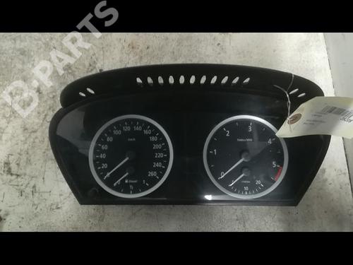 Used Instrument cluster BMW 5 Touring (E61) 530 d (218 hp) 9607208