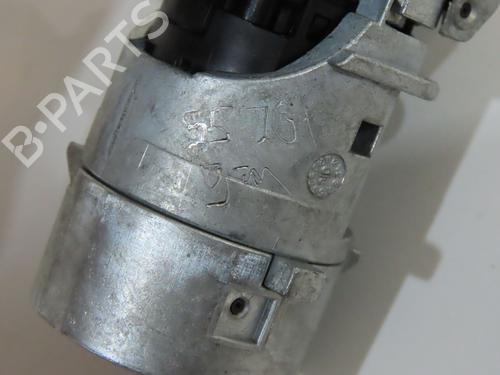Used Electronic module Electronic module RENAULT CLIO III (BR0/1, CR0/1) 1.5 dCi (C/BR0G, C/BR1G) (68 hp) 32100440 32100440