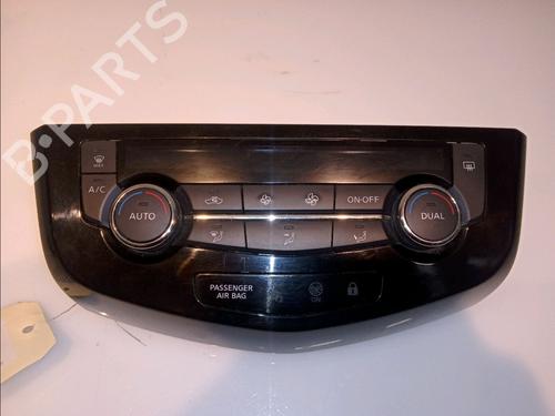 Used Climate control Climate control 11101021 11101021