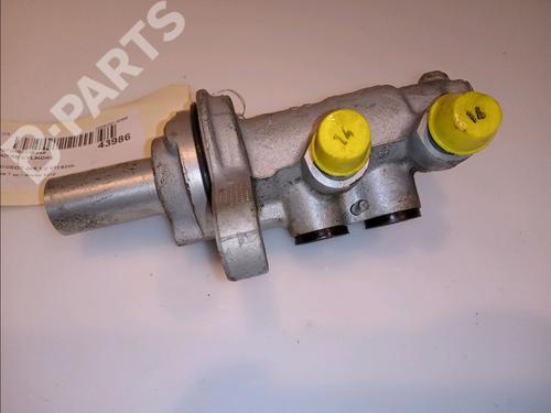 Brake master cylinder PEUGEOT 208 I (CA_, CC_) 1.2 VTI 82 | BP11100425M77