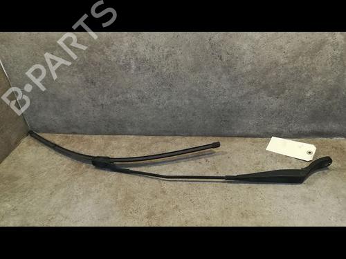 Used Front windshield wiper arm PEUGEOT PARTNER Box Body/MPV 1.6 HDi (75 hp) 14881271