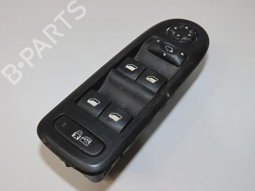 Used Left front window switch Left front window switch CITROËN C5 III Break (RW_) 2.0 HDi 140 (140 hp) 33770452 33770452