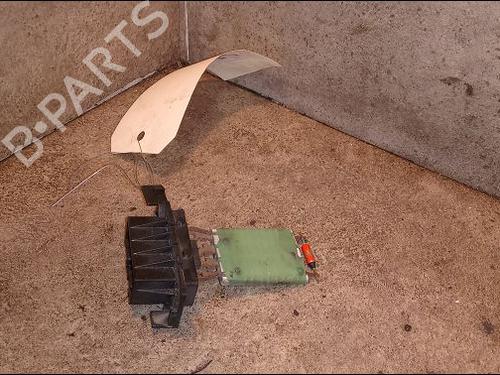 Used Heater resistor Heater resistor PEUGEOT BOXER Van 2.2 HDi 100 (101 hp) 11677401 11677401