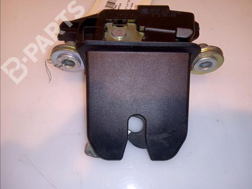 Used Tailgate lock SKODA FABIA II (542) 1.4 TDI (80 hp) 11103762