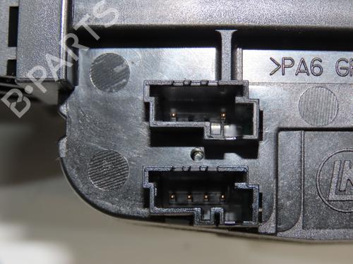 Steering column stalk PEUGEOT 5008 (0U_, 0E_) 1.6 HDi | BP30867355I23