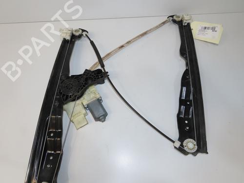 Rudehejsemekanisme ventre foran Rudehejsemekanisme ventre foran PEUGEOT 308 II (LB_, LP_, LW_, LH_, L3_) 1.2 THP 130 (131 hp) 36758199 36758199