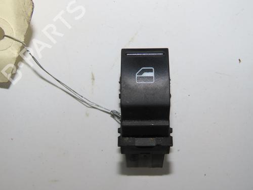Used Right rear window switch Right rear window switch VW GOLF V Variant (1K5) 1.9 TDI (105 hp) 11820887 11820887