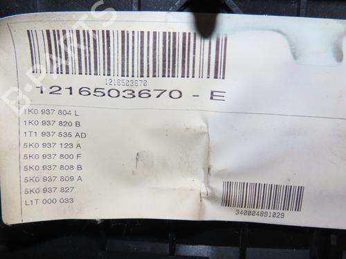 Fuse box VW TOURAN (1T3) 2.0 TDI | BP28966968E1