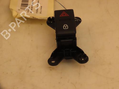 Used Warning switch Warning switch HYUNDAI i10 III (AC3, AI3) 1.0 T-GDi (100 hp) 16688098 16688098