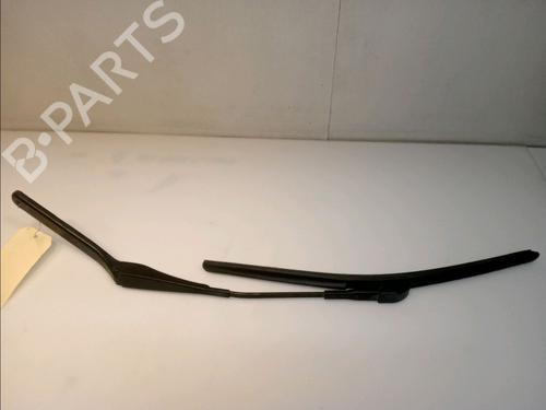 Used Front windshield wiper arm BMW 1 (E87) 118 d (122 hp) 14881349