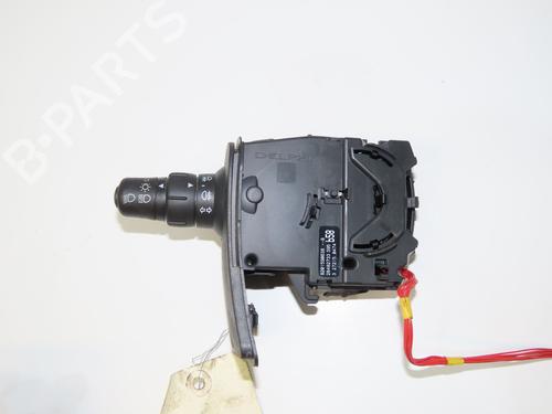 Steering column stalk RENAULT CLIO III (BR0/1, CR0/1) 1.5 dCi (C/BR0G, C/BR1G) | BP31179717I23 