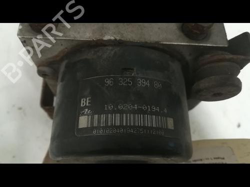 Used ABS pump PEUGEOT 206 Hatchback (2A/C) 2.0 HDI 90 (90 hp) 9605313