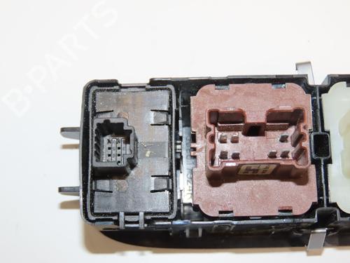 Left front window switch DACIA DUSTER (HM_) 1.3 TCe 150 (HMM3) | BP28968883I27 - Image 3