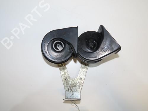 horn-alfa-romeo-giulietta-940_-2010-2011-2012-2013-2014-2015-2016-2017-2018-2019-2020-31141100 main image