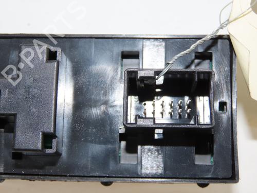 Left front window switch FIAT PUNTO (199_) 1.3 D Multijet | BP32354779I27 - Image 3