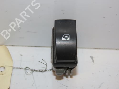 Used Switch Switch RENAULT ESPACE IV (JK0/1_) 2.0 dCi (JK01, JK02, JK1J, JK1K, JK1H) (150 hp) 17514376 17514376