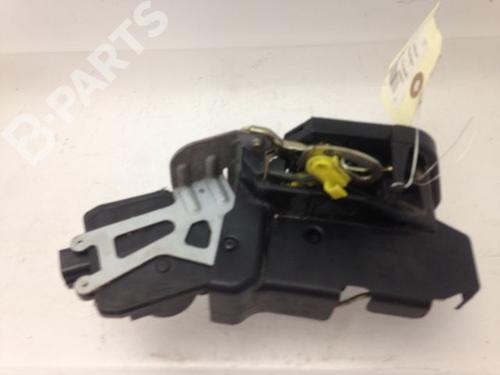 Rear right lock HYUNDAI SANTA FÉ I (SM) 2.0 CRDi 4x4 | BP9592998C99 