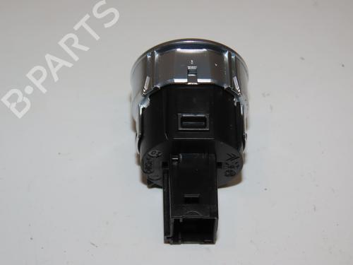 Switch CITROËN C4 Picasso II 2.0 BlueHDi 150 | BP29469749I30 