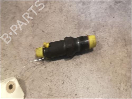 Used Injector PEUGEOT 206 Hatchback (2A/C) 1.9 D (69 hp) 9611508