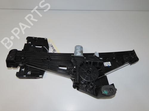 Used Rear right window mechanism Rear right window mechanism DS DS 3 / DS 3 CROSSBACK (UR_, UC_, UJ_) 1.2 PureTech 130 (URHNSS) (131 hp) 31748007 31748007
