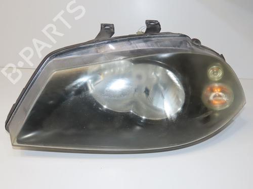 Optica esquerda Optica esquerda SEAT IBIZA III (6L1) 1.4 16V (100 hp) 39624989 39624989