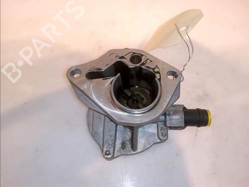 Used Vacuum pump RENAULT SCÉNIC II (JM0/1_) 1.5 dCi (JM02, JM13) (101 hp) 14950832