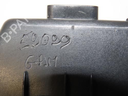 Left front window switch OPEL CORSA F (P2JO) 1.2 (68) | BP37185869I27 - Image 2