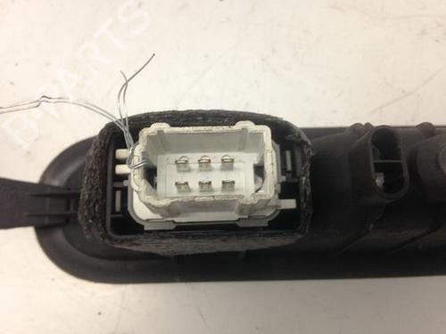 Used Right rear window switch RENAULT SCÉNIC II (JM0/1_) 1.5 dCi (JM02, JM13) (101 hp) 23176566