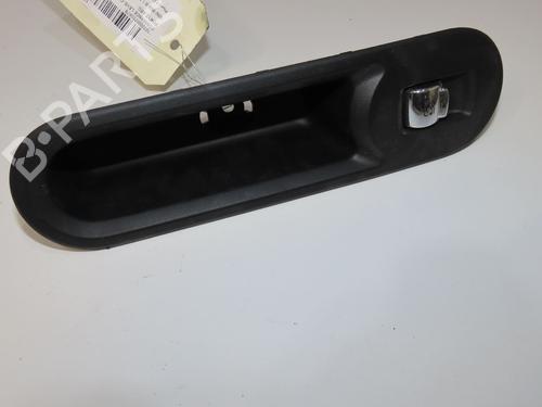 Venstre bagtil elrude kontakt Venstre bagtil elrude kontakt MINI MINI CLUBMAN (F54) Cooper (136 hp) 39756540 39756540