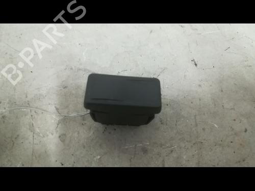 Used Left front window switch CITROËN SAXO (S0, S1) 1.1 X, SX (60 hp) 9606824