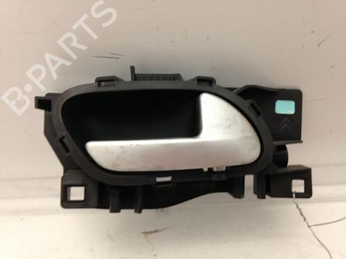 Used Rear right interior door handle Rear right interior door handle 9593881 9593881